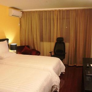 Comfort Twin Room